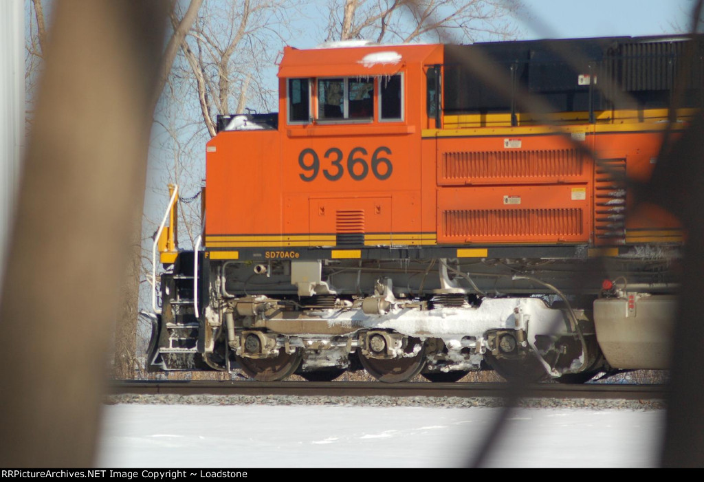 BNSF 9366